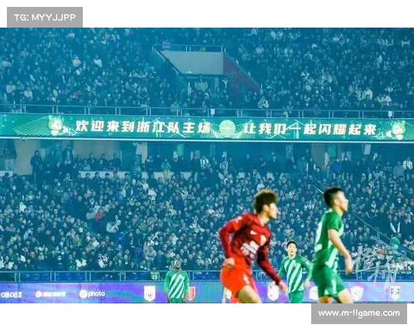 UFC时隔五年重返中国上海体育馆观众爆满创九成上座率