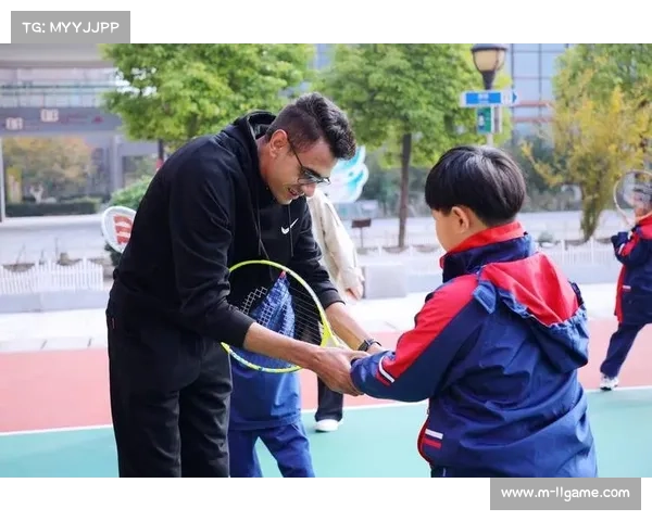 网球进校园项目推广，培养青少年运动兴趣